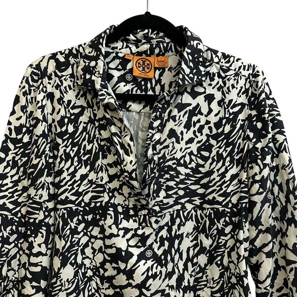 Tory Burch Black White Patterned 100% Silk T Logo Tunic Blouse Size 6 - Picture 3 of 11